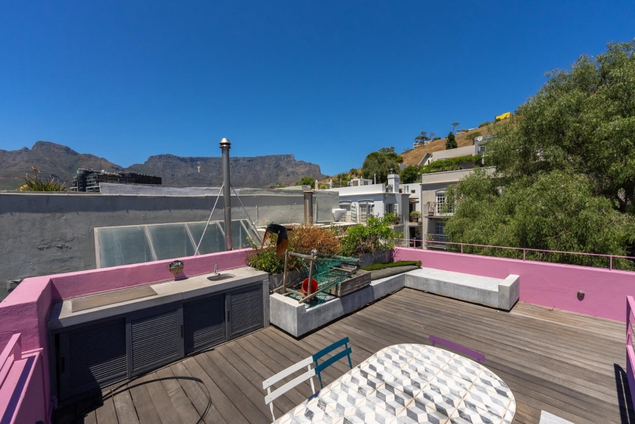 2 Bedroom Property for Sale in De Waterkant Western Cape
